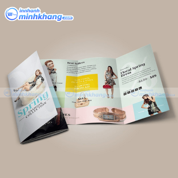 Mẫu brochure thời trang mùa hè trẻ trung