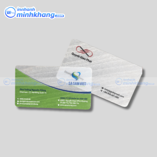 Mẫu thiết kế name card nhựa trong suốt chuyên nghiệp