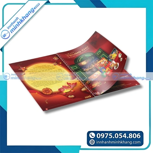 Mẫu catalogue bánh trung thu thiết kế sang trọng với tông màu đỏ vàng