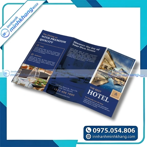 Mẫu brochure khách sạn biển với phong cách thiết kế ấn tượng