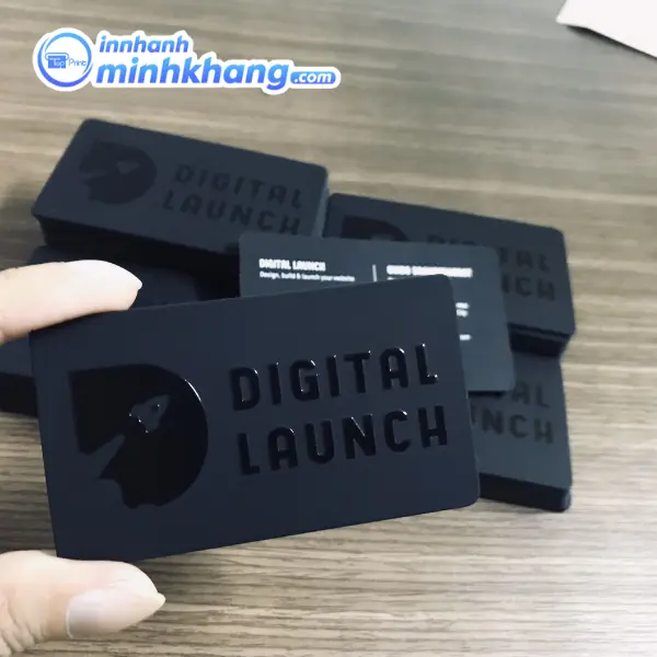 Mẫu name card được phủ UV định hình